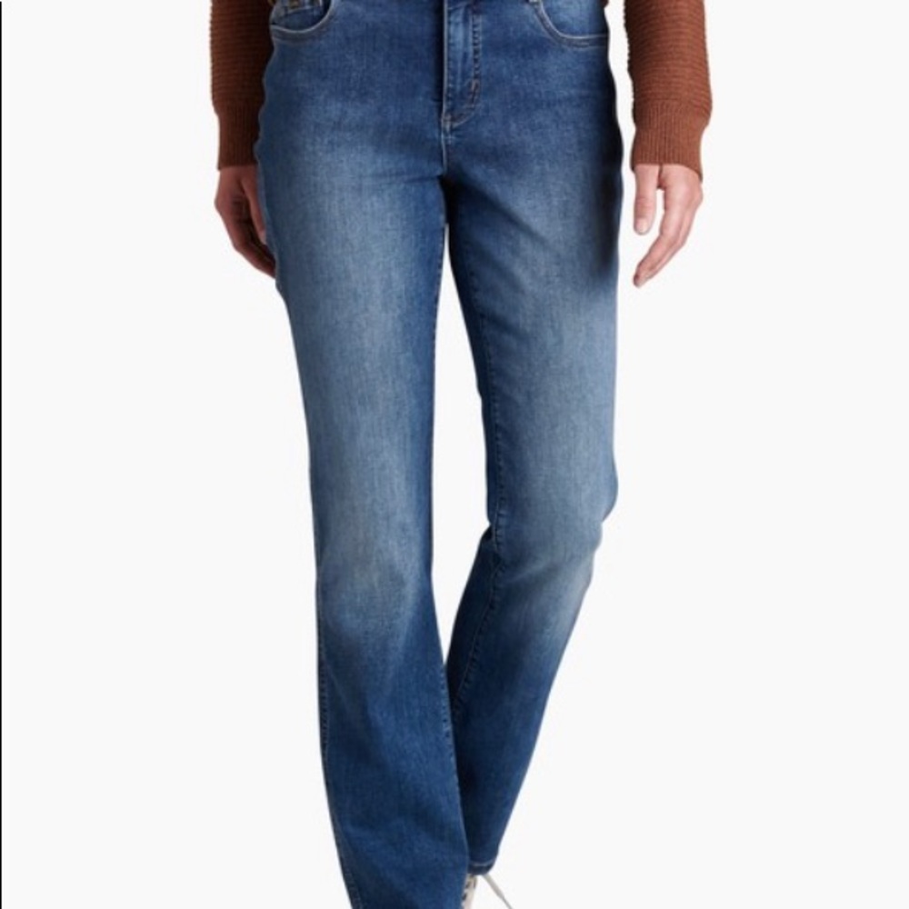 Kuhl Jeans 9” Kontour Straight Leg 32” inseam size 6